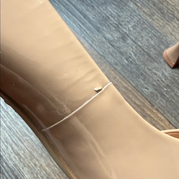 Vince Camuto Tan Patent Women's Pumps Size 5 - Picture 5 of 7